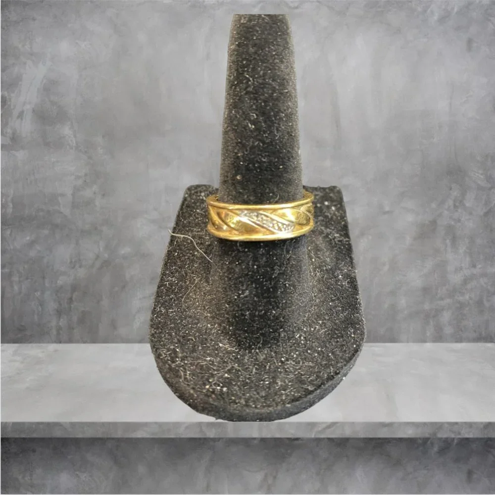 WEDDING RING -- 925 SS, Gold Toned w/Swirl Design, Inscription Inside, No Gender